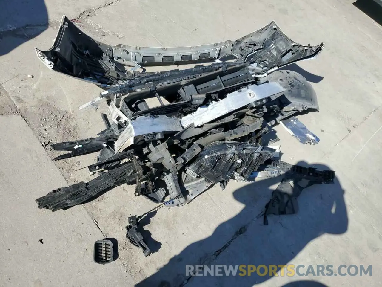 12 Photograph of a damaged car 3MW5R1J55K8B01407 BMW 3 SERIES 2019