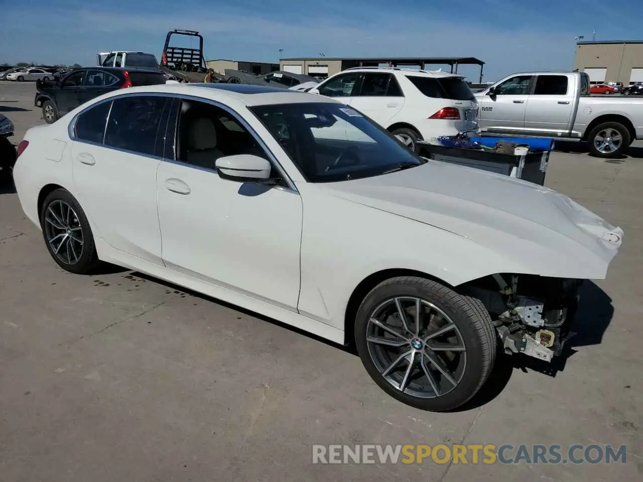 4 Photograph of a damaged car 3MW5R1J55K8B01407 BMW 3 SERIES 2019