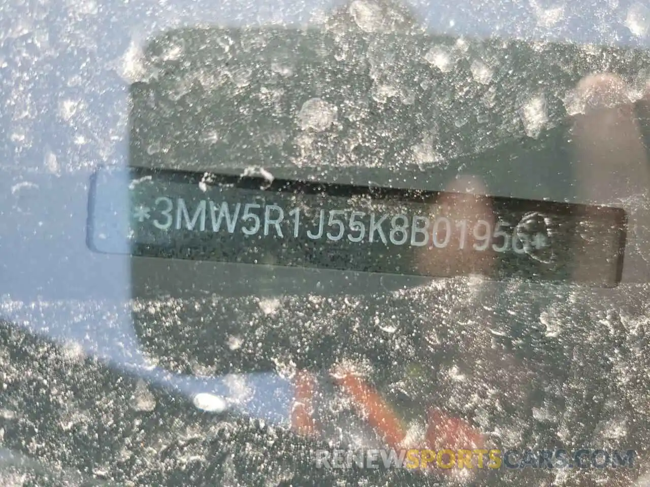 10 Photograph of a damaged car 3MW5R1J55K8B01956 BMW 3 SERIES 2019