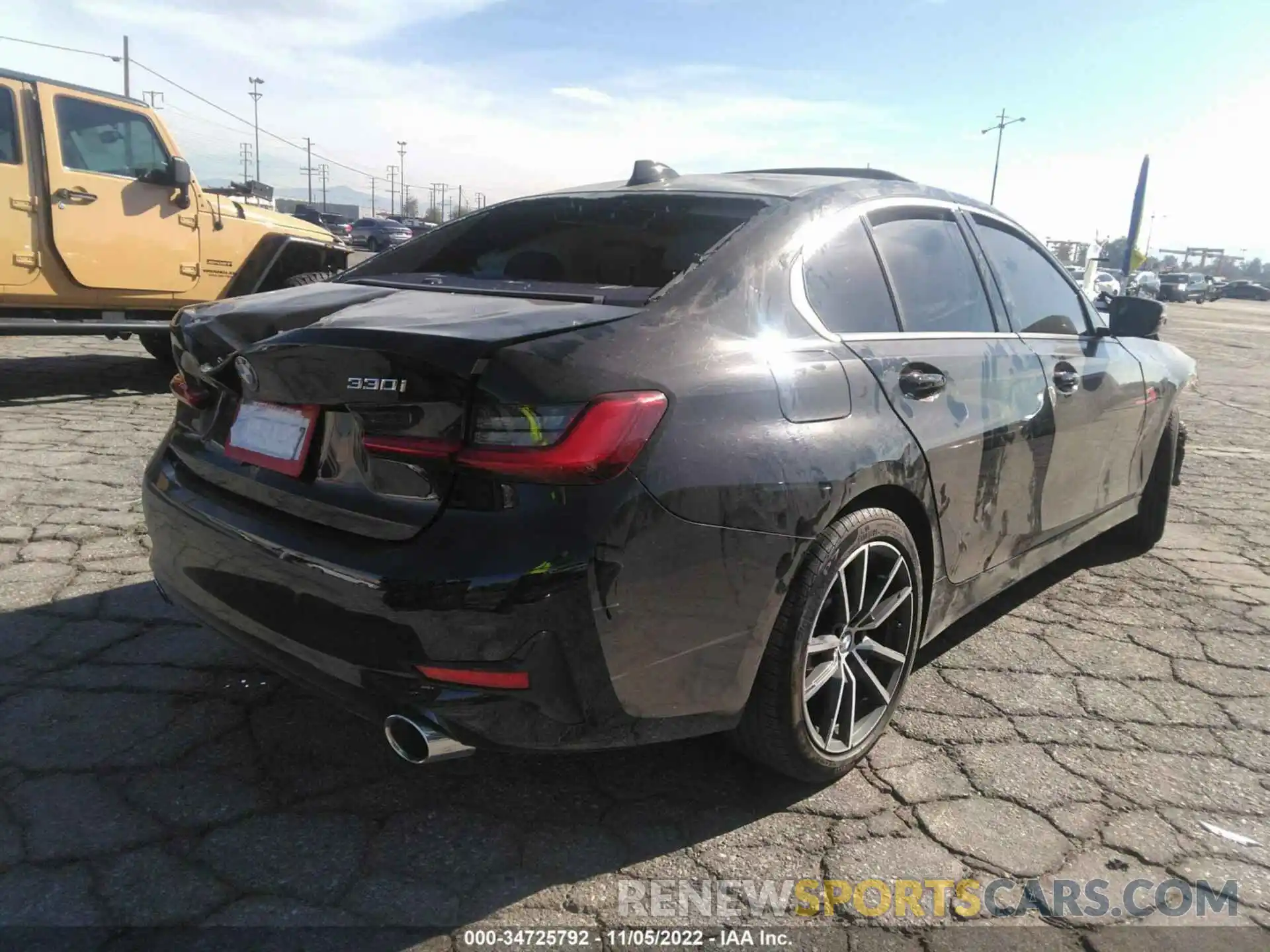 4 Photograph of a damaged car 3MW5R1J57K8B02395 BMW 3 SERIES 2019