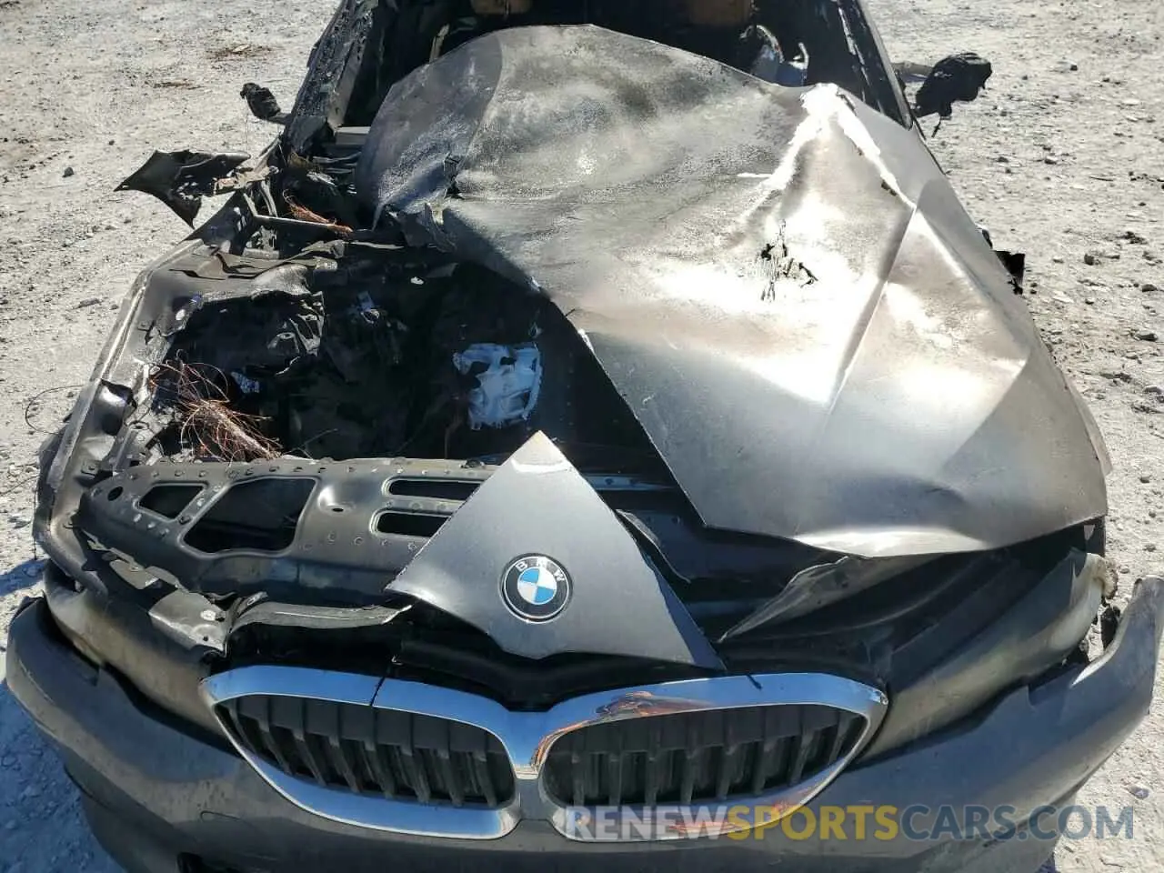 12 Photograph of a damaged car 3MW5R1J59K8B02009 BMW 3 SERIES 2019