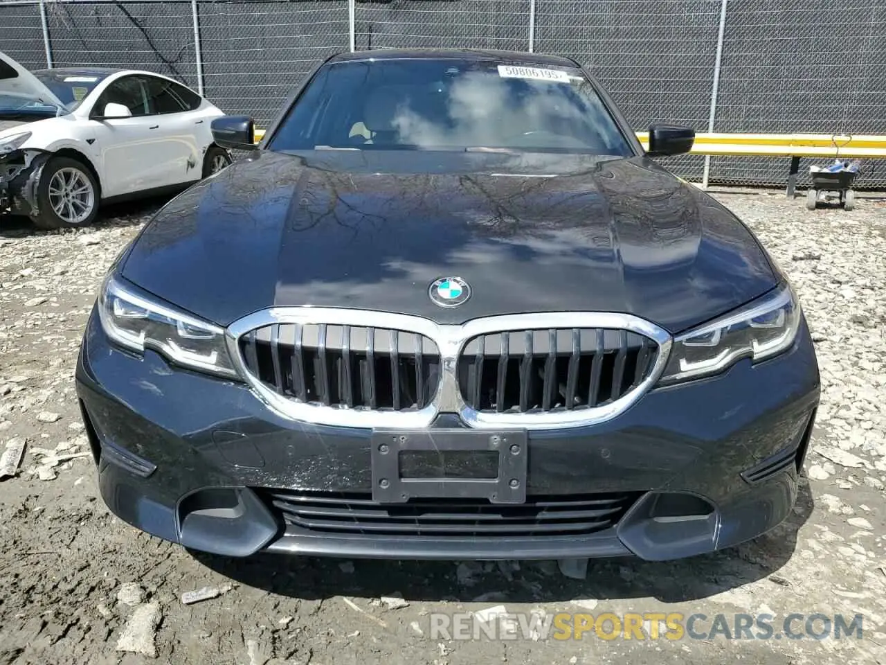 5 Photograph of a damaged car 3MW5R1J5XK8B00074 BMW 3 SERIES 2019