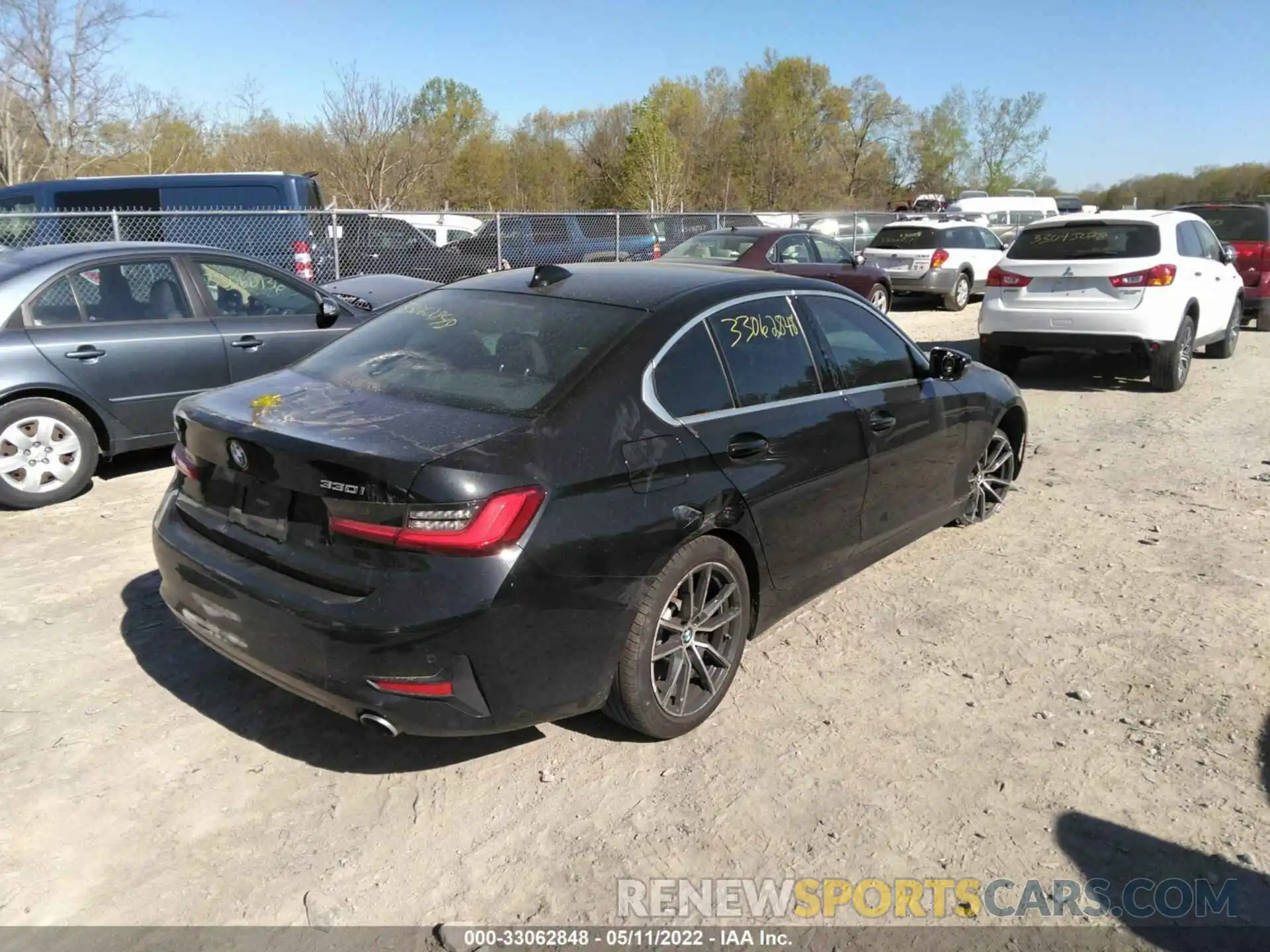 4 Photograph of a damaged car 3MW5R7J51K8B03416 BMW 3 SERIES 2019