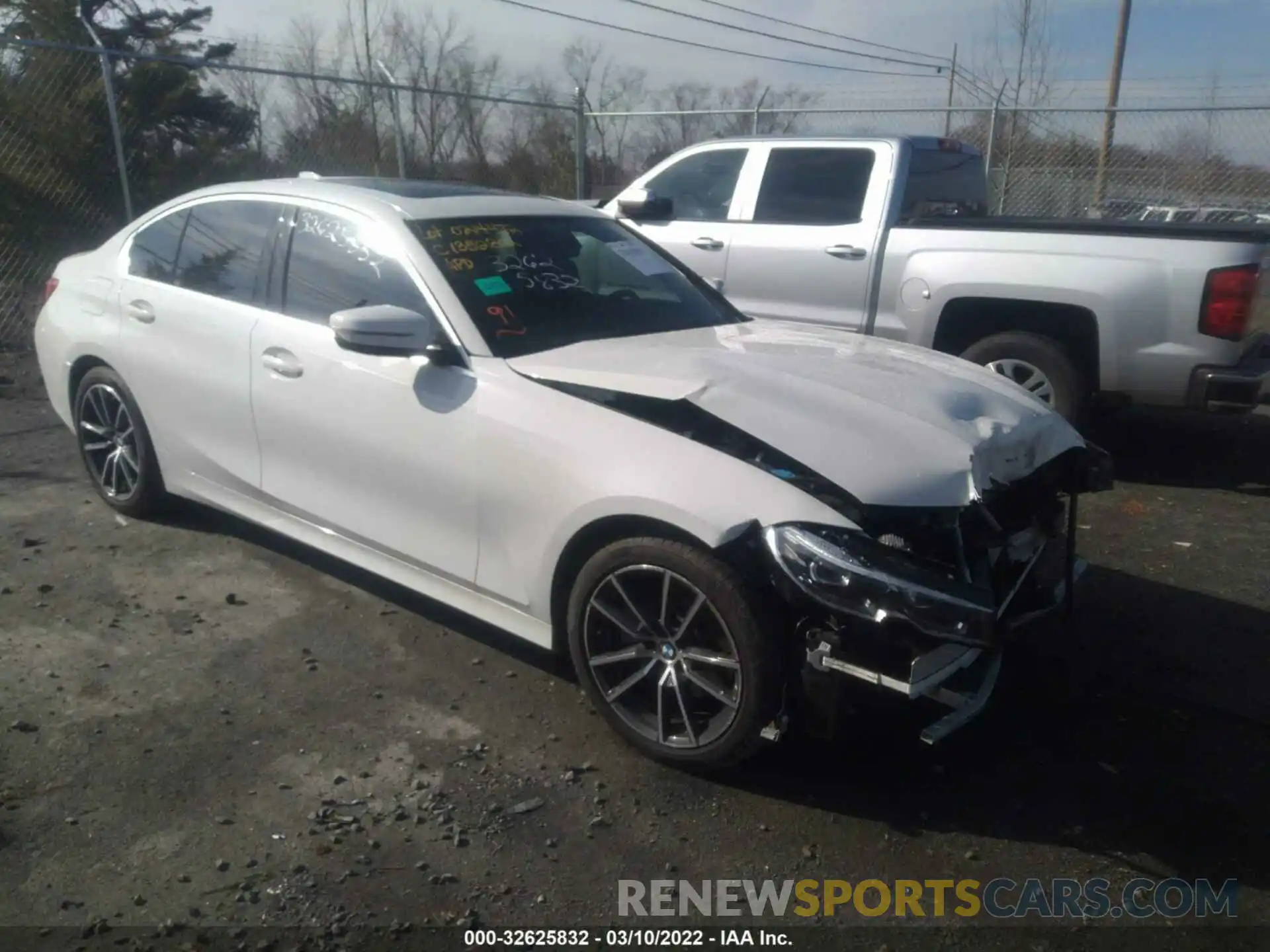 1 Photograph of a damaged car 3MW5R7J53K8B03532 BMW 3 SERIES 2019