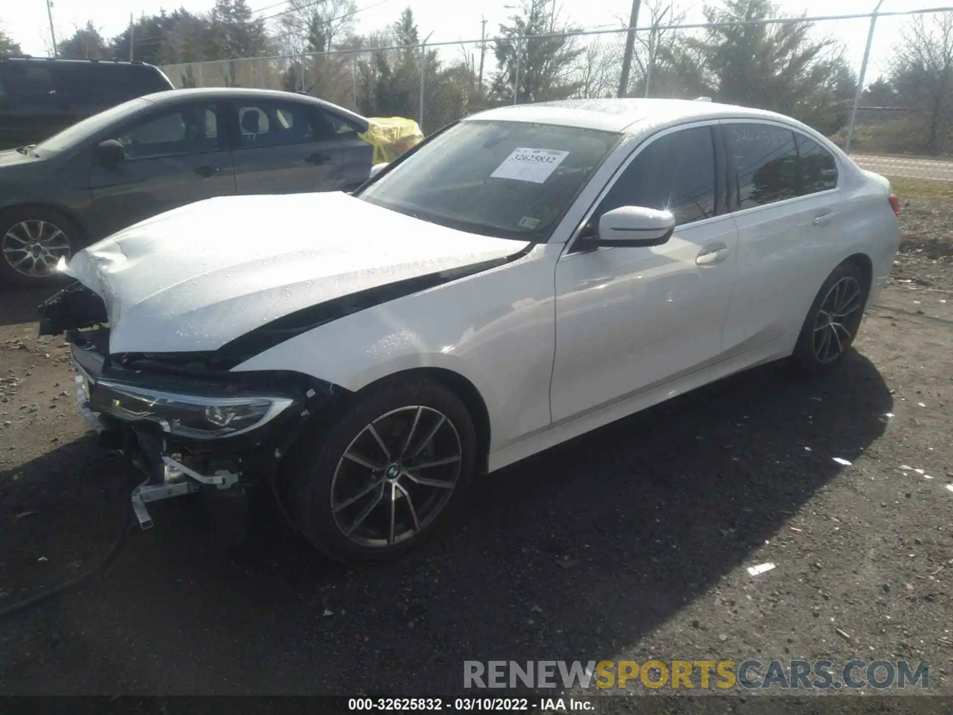 2 Photograph of a damaged car 3MW5R7J53K8B03532 BMW 3 SERIES 2019