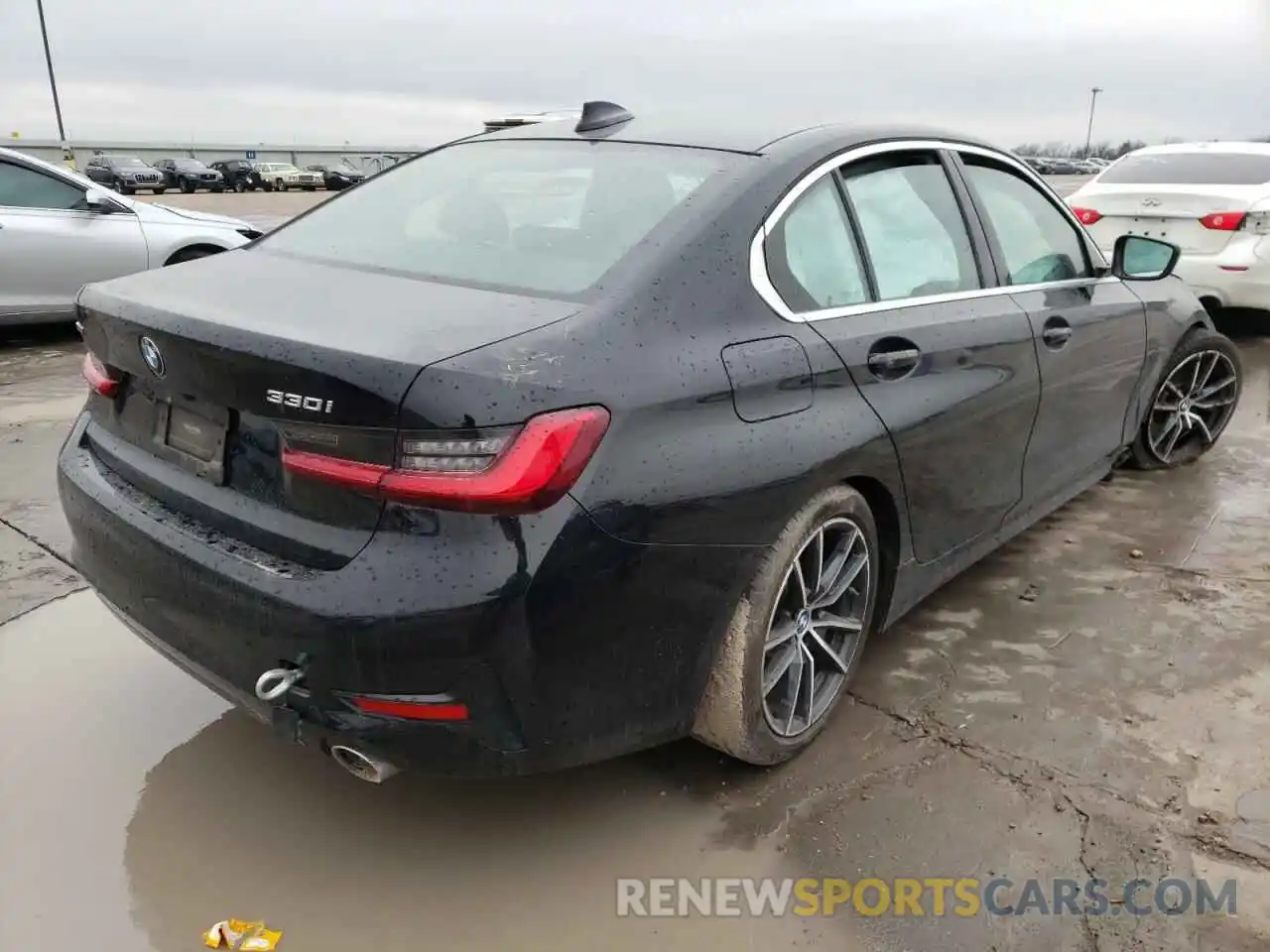 4 Photograph of a damaged car 3MW5R7J54K8B00297 BMW 3 SERIES 2019