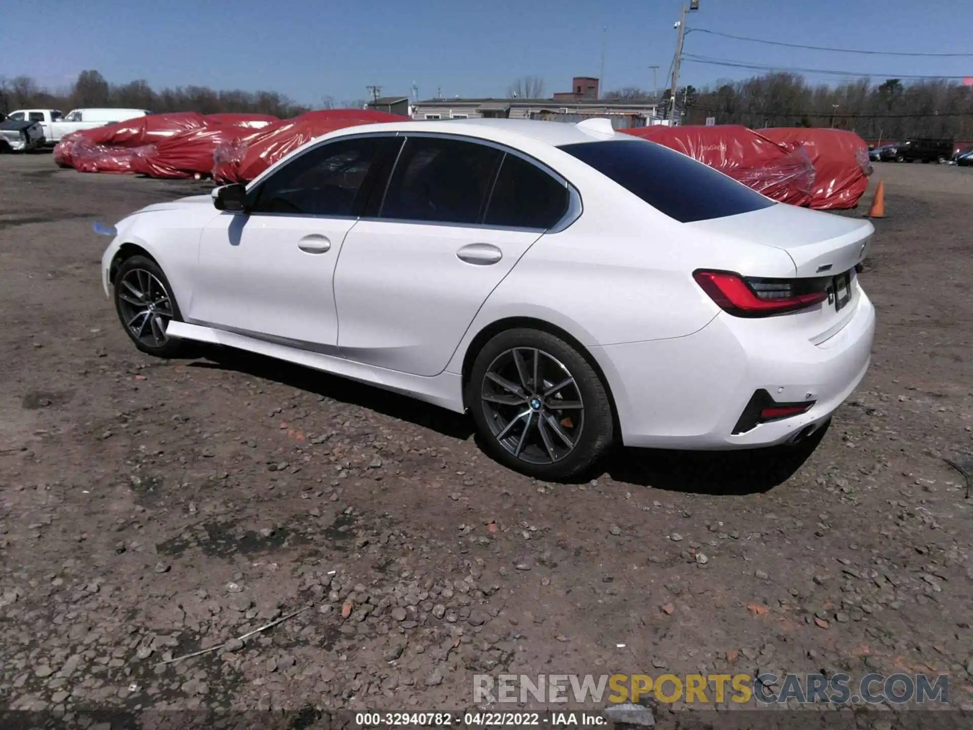 3 Photograph of a damaged car 3MW5R7J56K8B03380 BMW 3 SERIES 2019