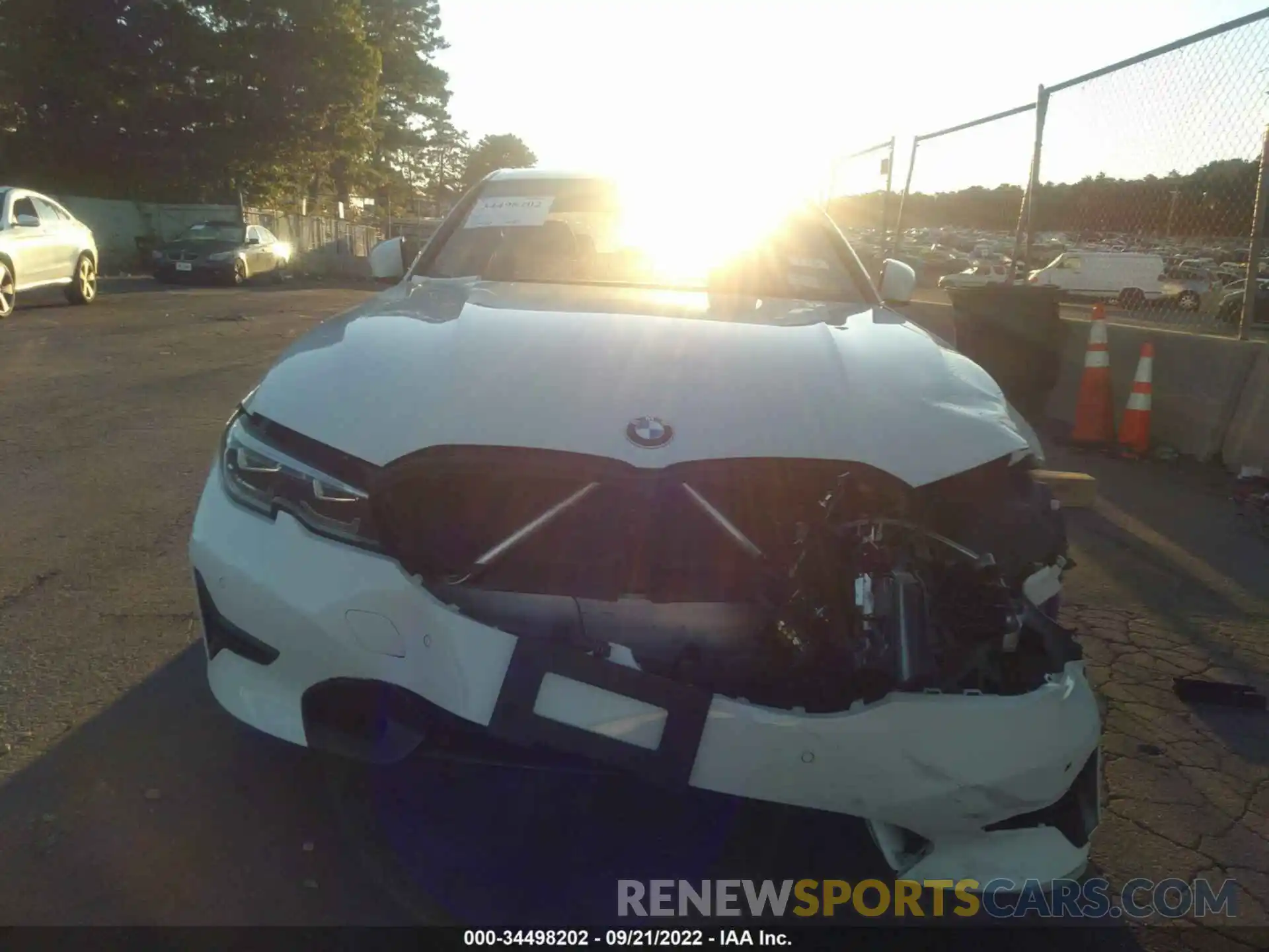 6 Photograph of a damaged car 3MW5R7J59K8B00313 BMW 3 SERIES 2019