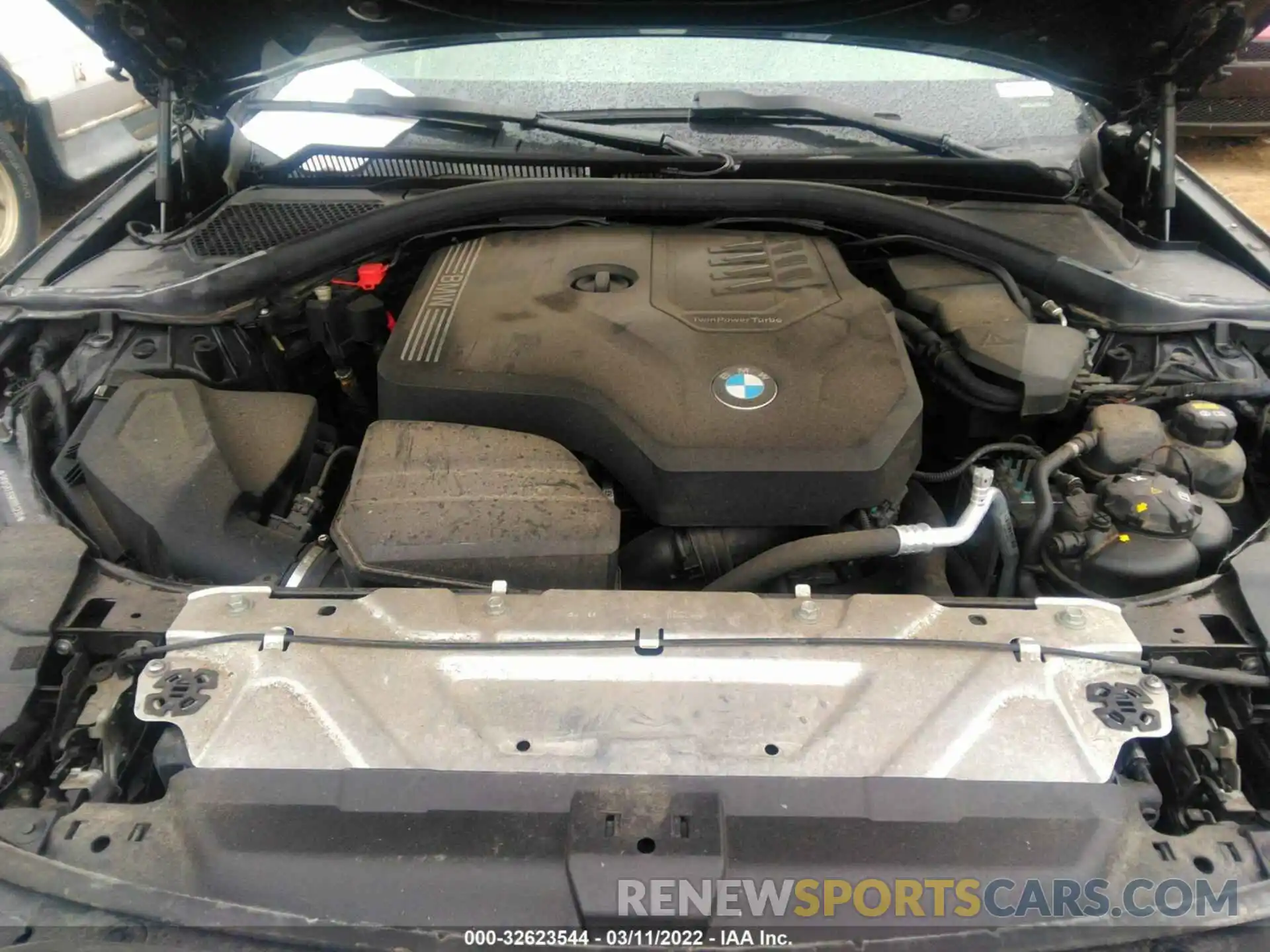 10 Photograph of a damaged car 3MW5R7J59K8B03230 BMW 3 SERIES 2019