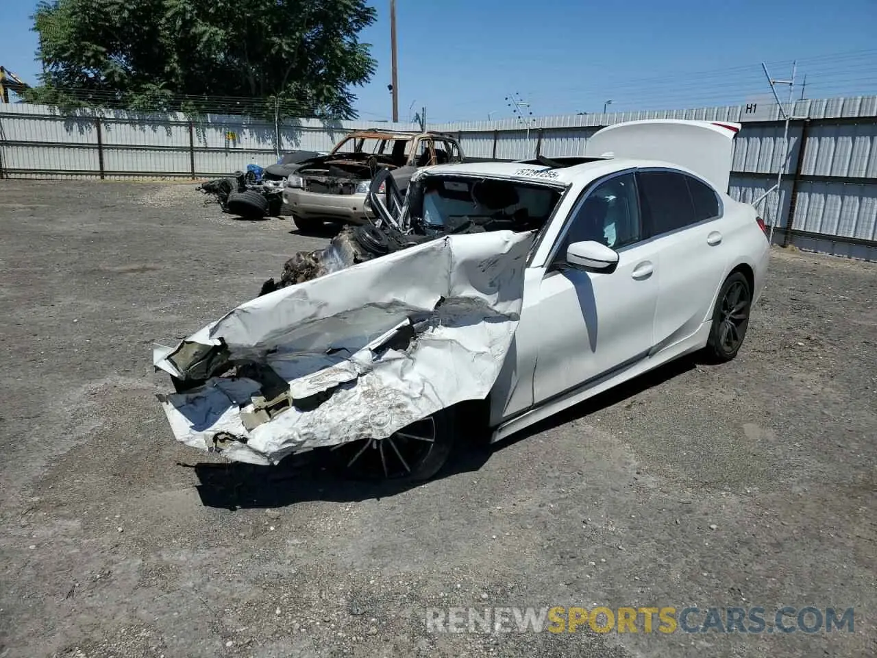 1 Photograph of a damaged car WBA5R1C50KAJ99134 BMW 3 SERIES 2019