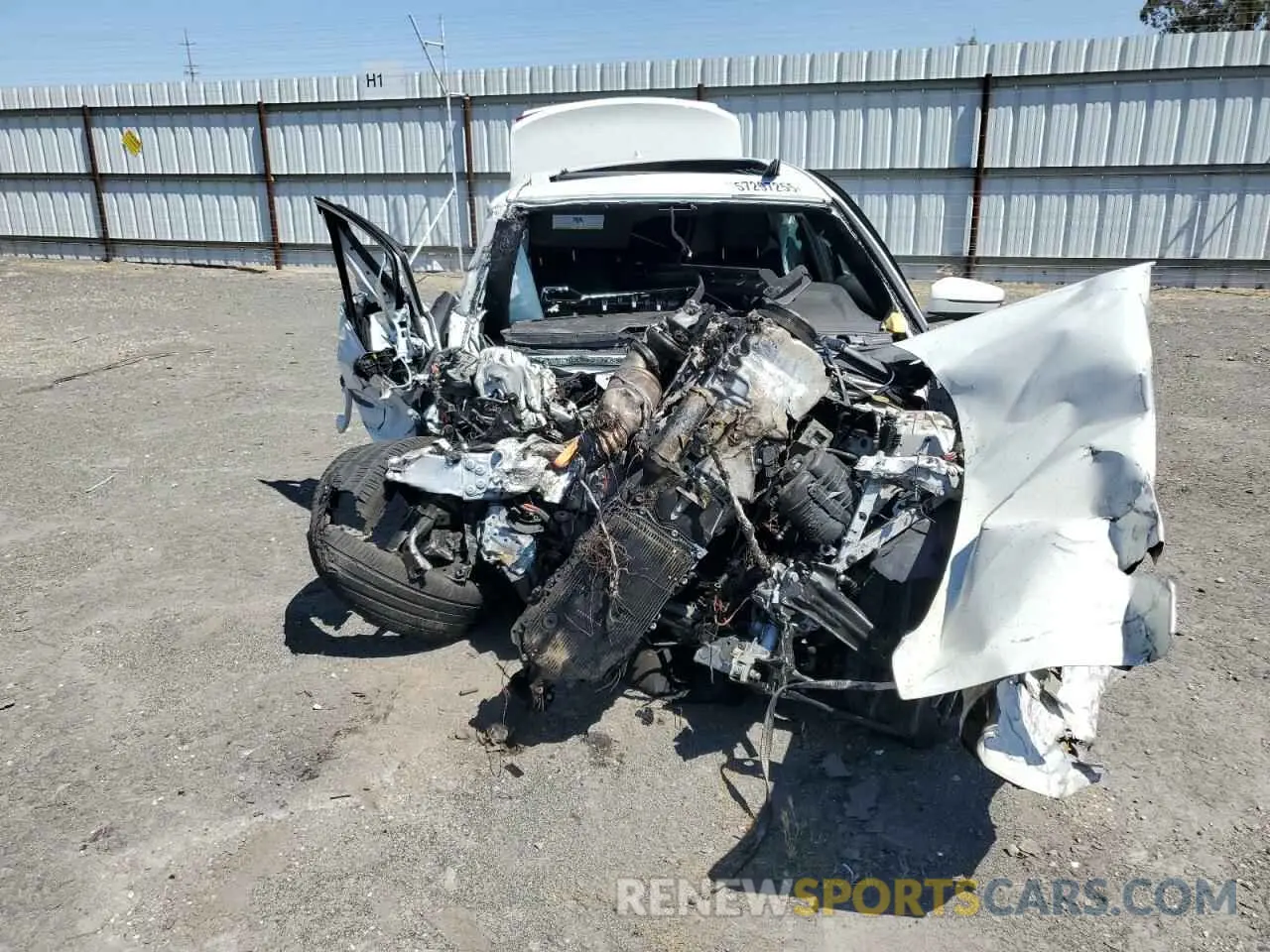 5 Photograph of a damaged car WBA5R1C50KAJ99134 BMW 3 SERIES 2019