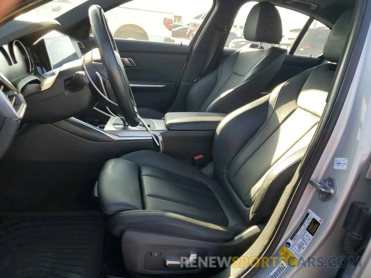 7 Photograph of a damaged car WBA5R1C50KAK07507 BMW 3 SERIES 2019