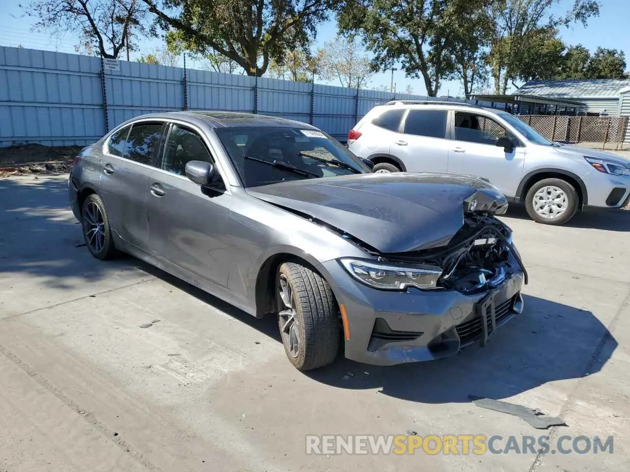 4 Photograph of a damaged car WBA5R1C50KAK08740 BMW 3 SERIES 2019