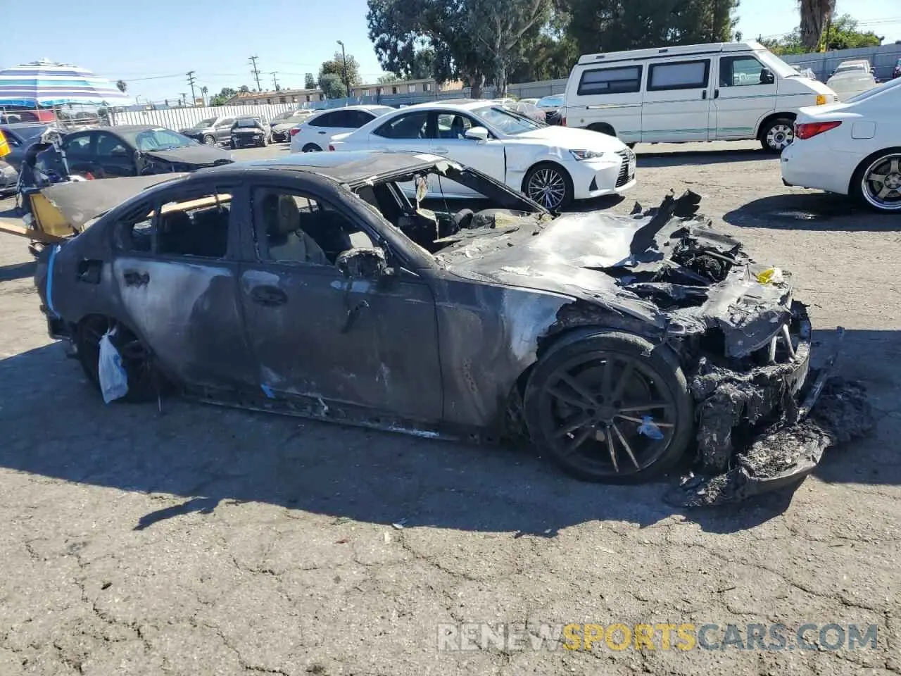 4 Photograph of a damaged car WBA5R1C51KAK09640 BMW 3 SERIES 2019