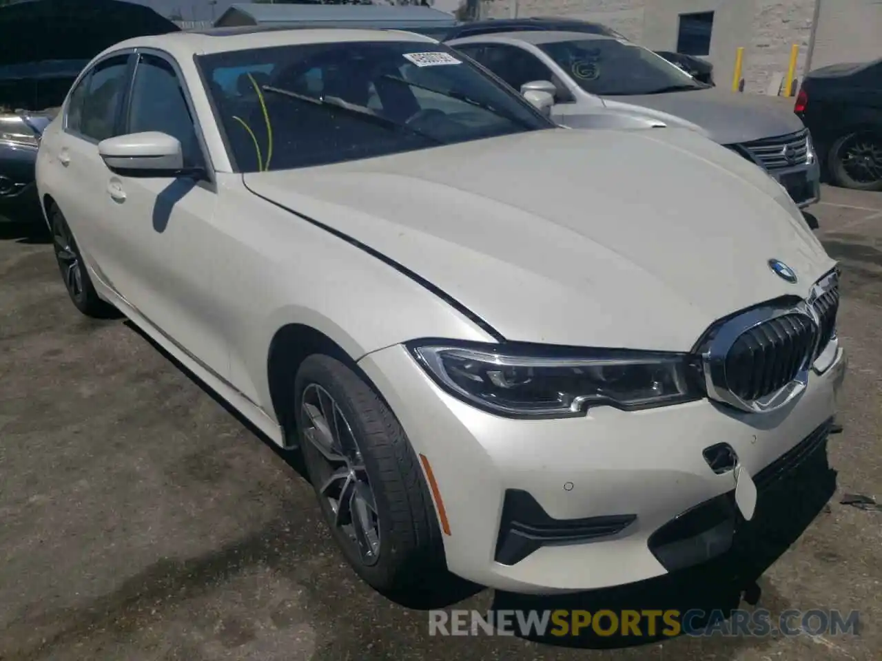 1 Photograph of a damaged car WBA5R1C52KAK08111 BMW 3 SERIES 2019