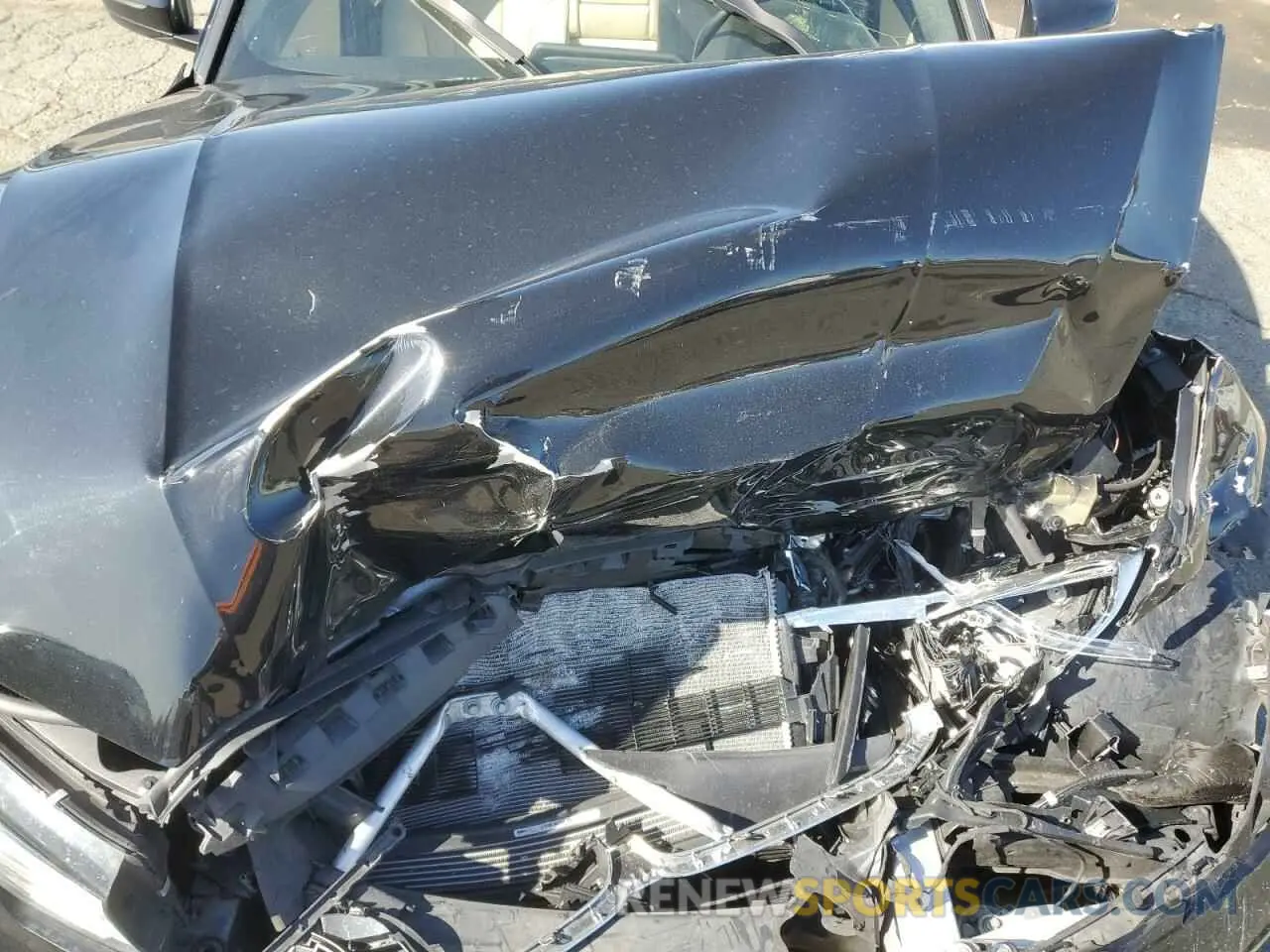 11 Photograph of a damaged car WBA5R1C52KAK11591 BMW 3 SERIES 2019