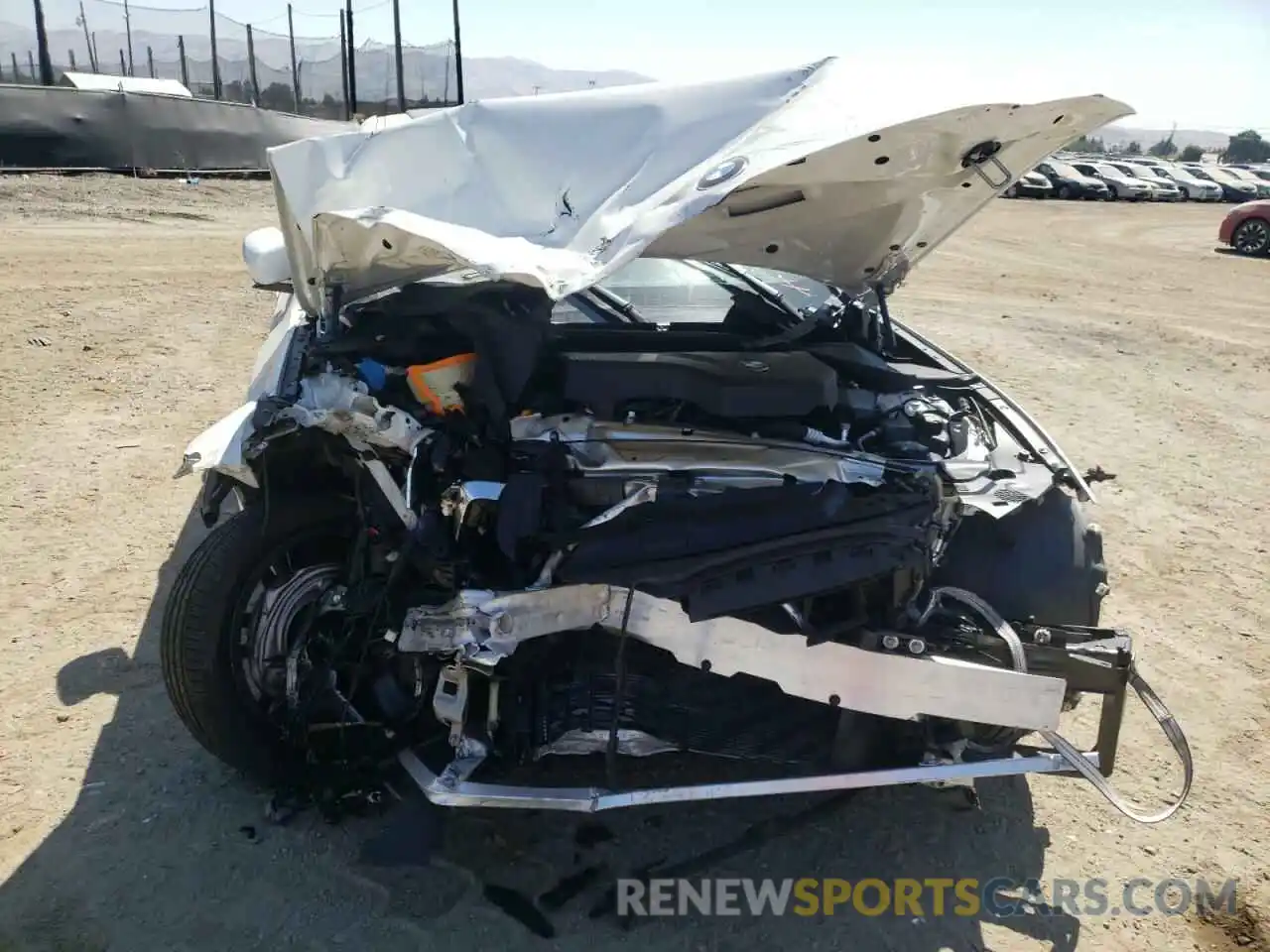 9 Photograph of a damaged car WBA5R1C53KAK09073 BMW 3 SERIES 2019