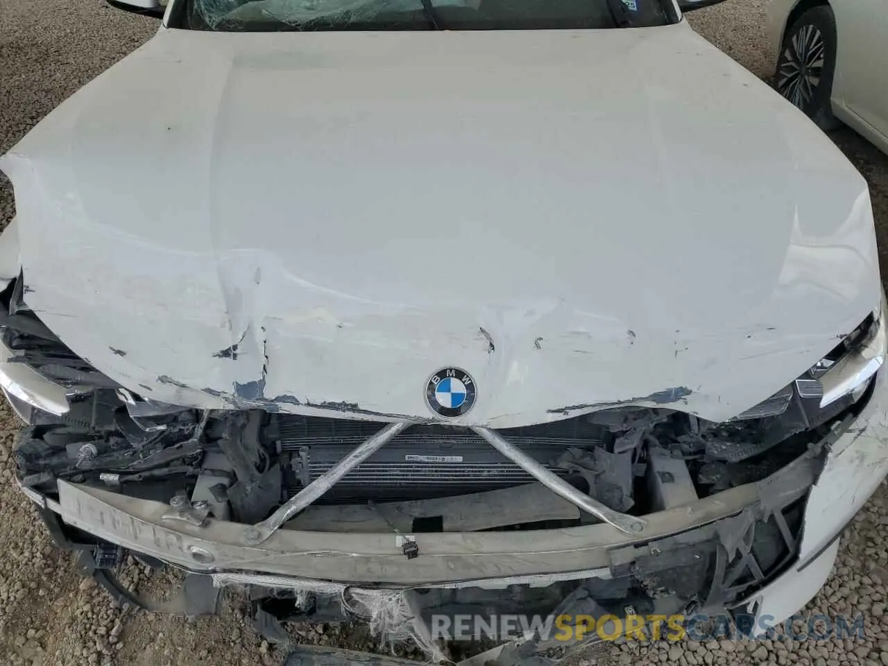 11 Photograph of a damaged car WBA5R1C53KAK10109 BMW 3 SERIES 2019