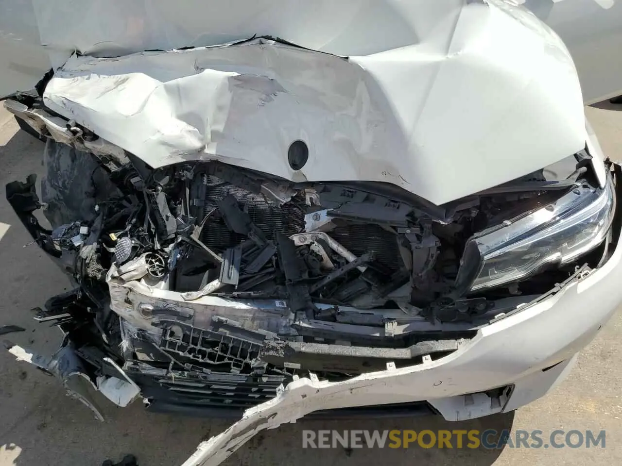 11 Photograph of a damaged car WBA5R1C54KAK07249 BMW 3 SERIES 2019