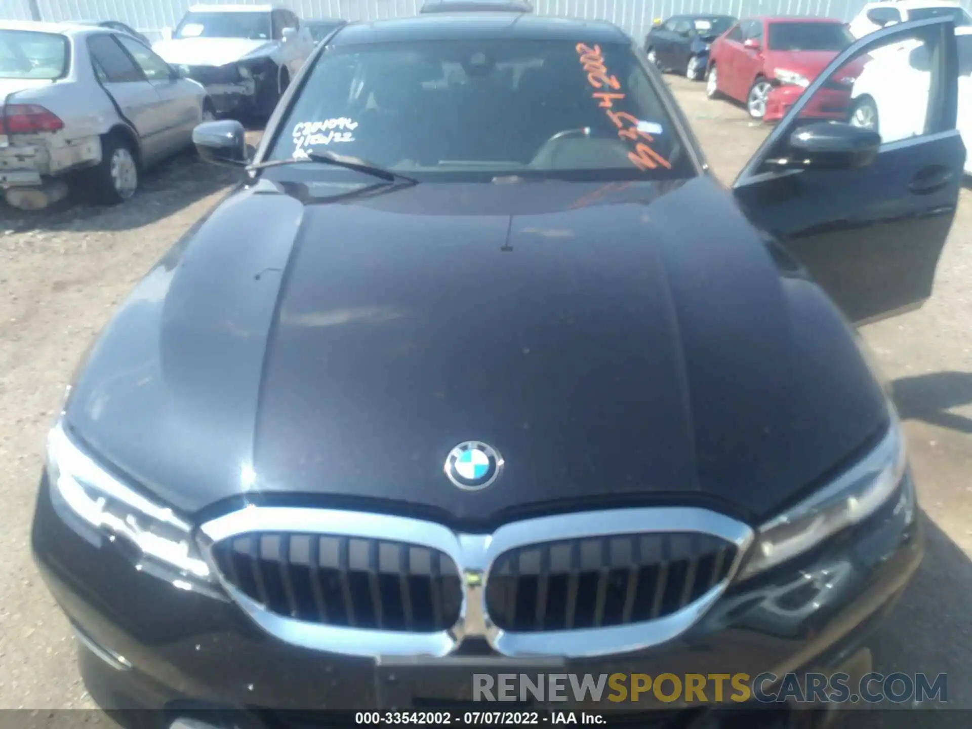 6 Photograph of a damaged car WBA5R1C55KAJ99940 BMW 3 SERIES 2019