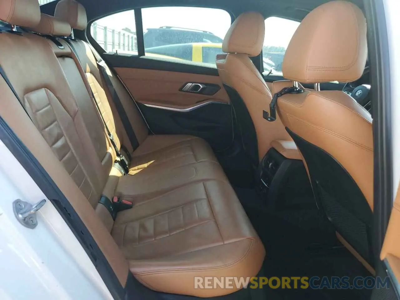 10 Photograph of a damaged car WBA5R1C56KAK11478 BMW 3 SERIES 2019