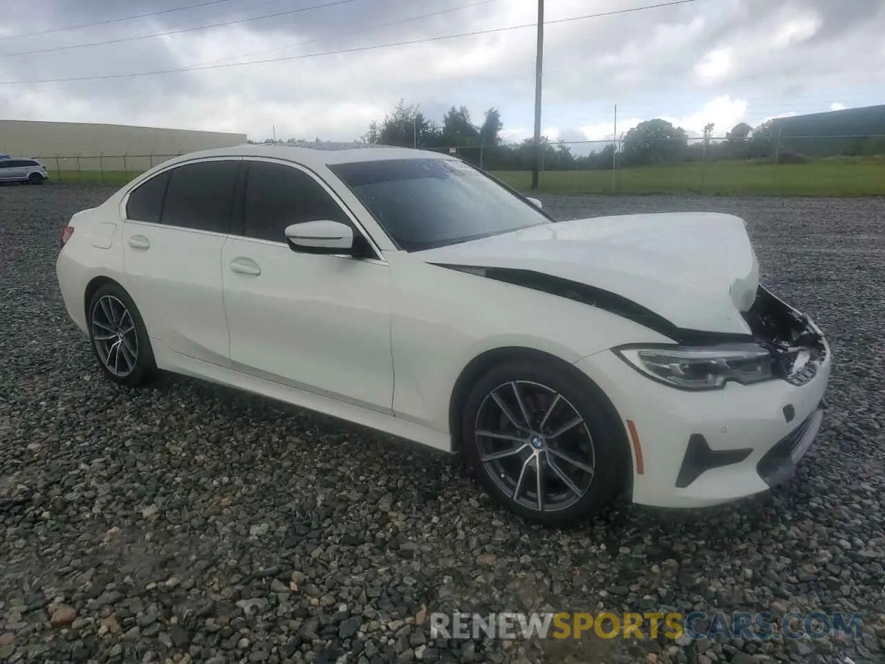 4 Photograph of a damaged car WBA5R1C57KFH11333 BMW 3 SERIES 2019
