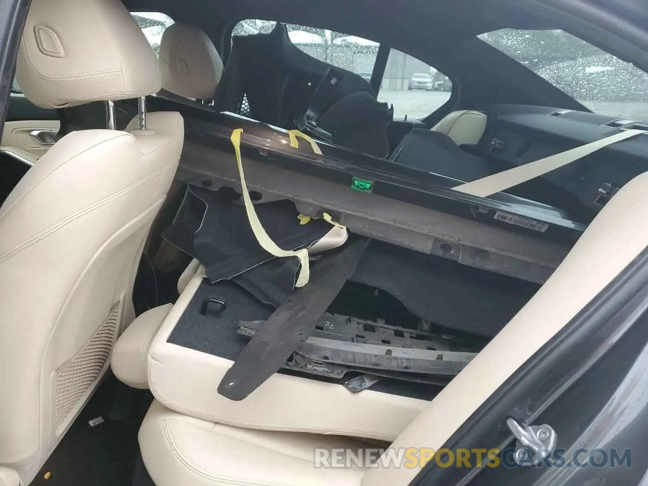 10 Photograph of a damaged car WBA5R1C58KFH01507 BMW 3 SERIES 2019