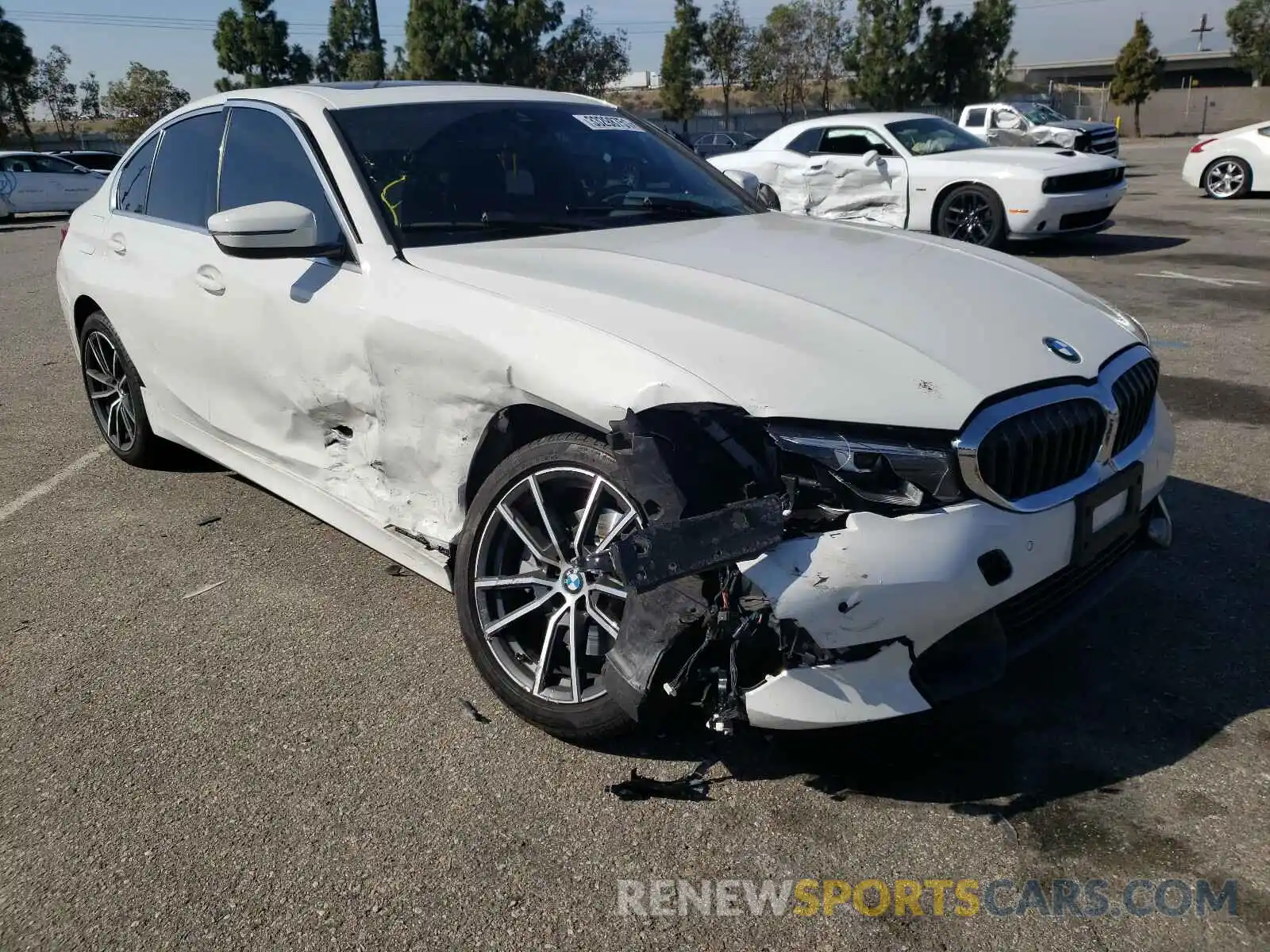 1 Photograph of a damaged car WBA5R1C59KAK06839 BMW 3 SERIES 2019