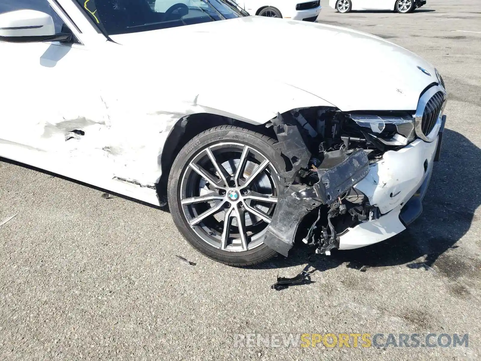 9 Photograph of a damaged car WBA5R1C59KAK06839 BMW 3 SERIES 2019