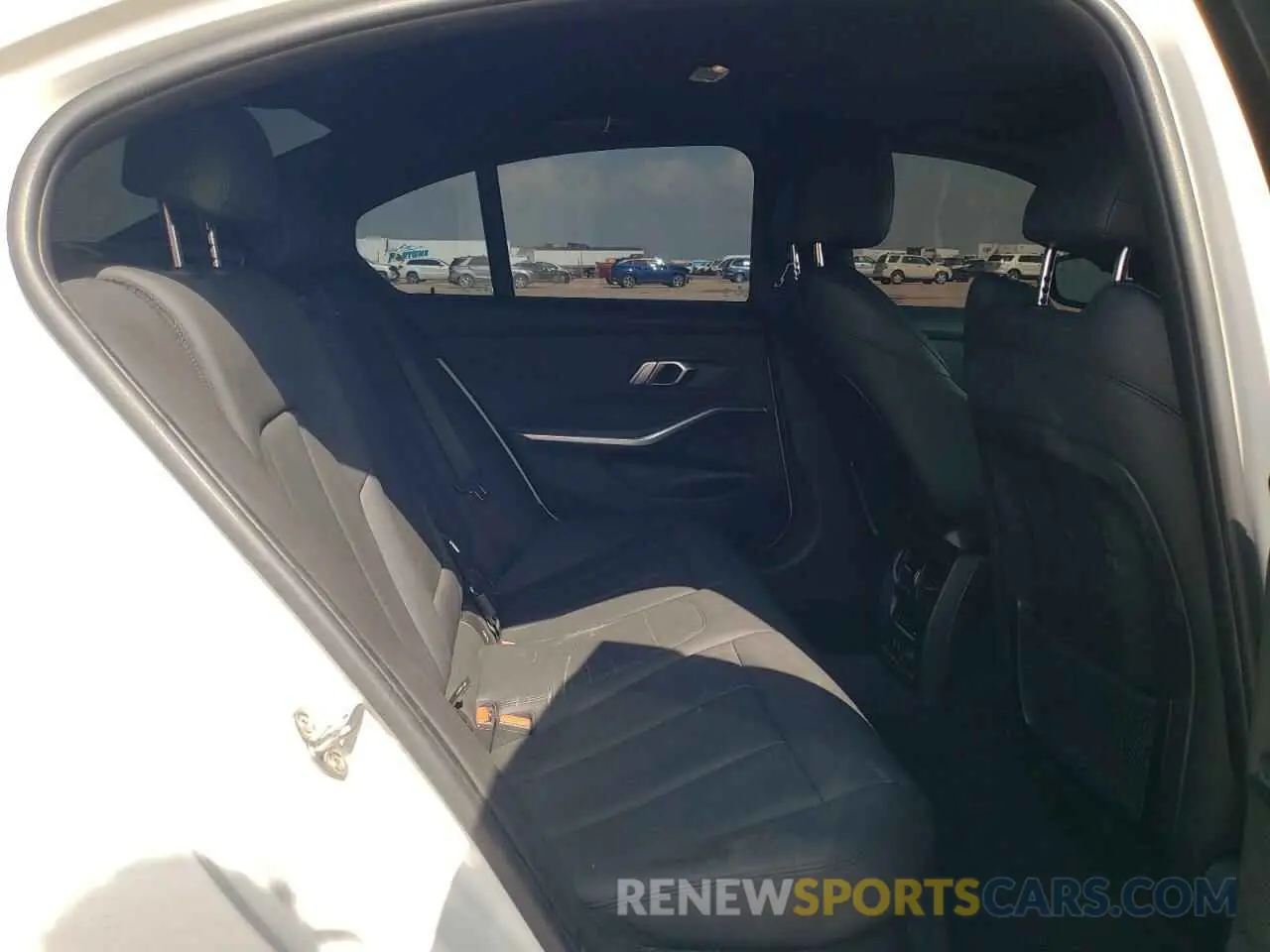 10 Photograph of a damaged car WBA5R1C59KAK09756 BMW 3 SERIES 2019