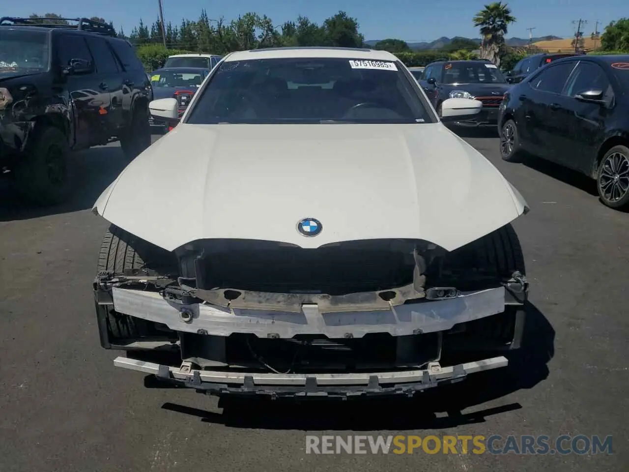 5 Photograph of a damaged car WBA5R1C5XKAE81283 BMW 3 SERIES 2019
