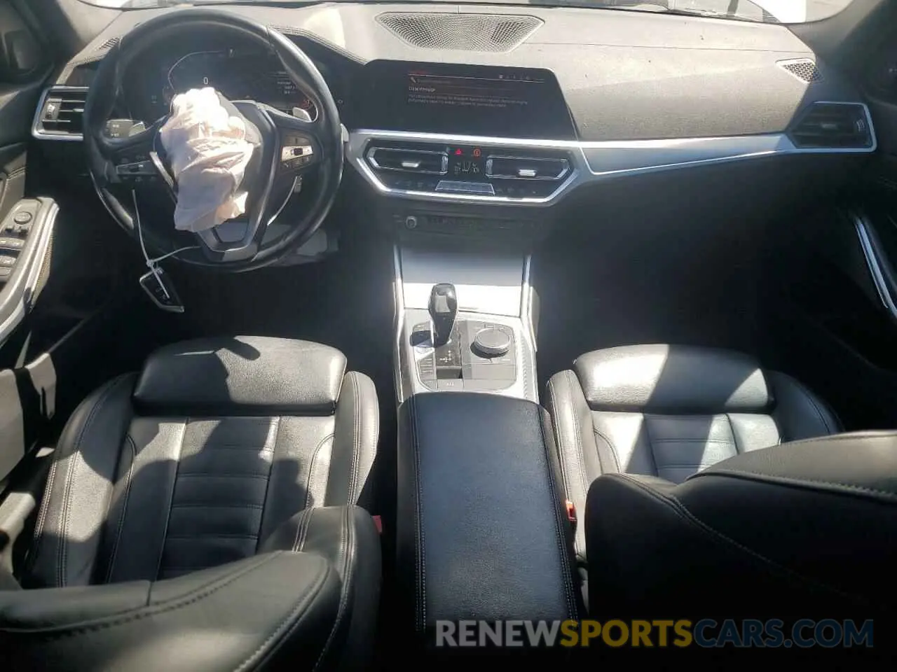 8 Photograph of a damaged car WBA5R1C5XKAE81283 BMW 3 SERIES 2019