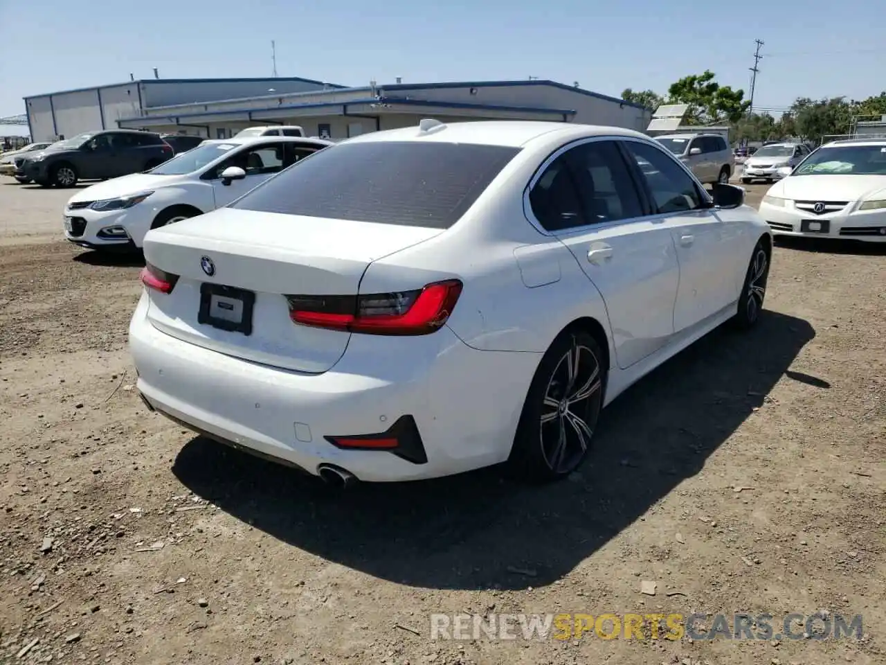 4 Photograph of a damaged car WBA5R1C5XKAE82031 BMW 3 SERIES 2019