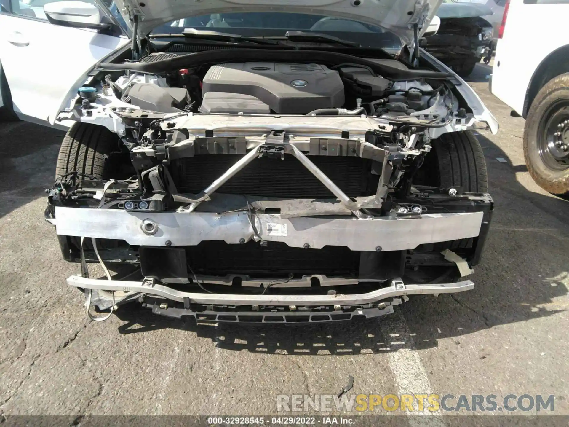 6 Photograph of a damaged car WBA5R1C5XKAE82109 BMW 3 SERIES 2019