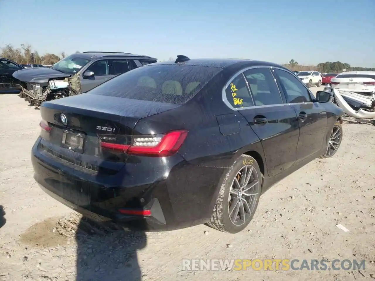 4 Photograph of a damaged car WBA5R1C5XKAK06669 BMW 3 SERIES 2019