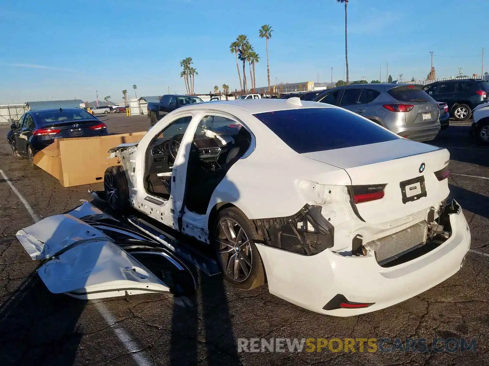 3 Photograph of a damaged car WBA5R1C5XKAK08132 BMW 3 SERIES 2019