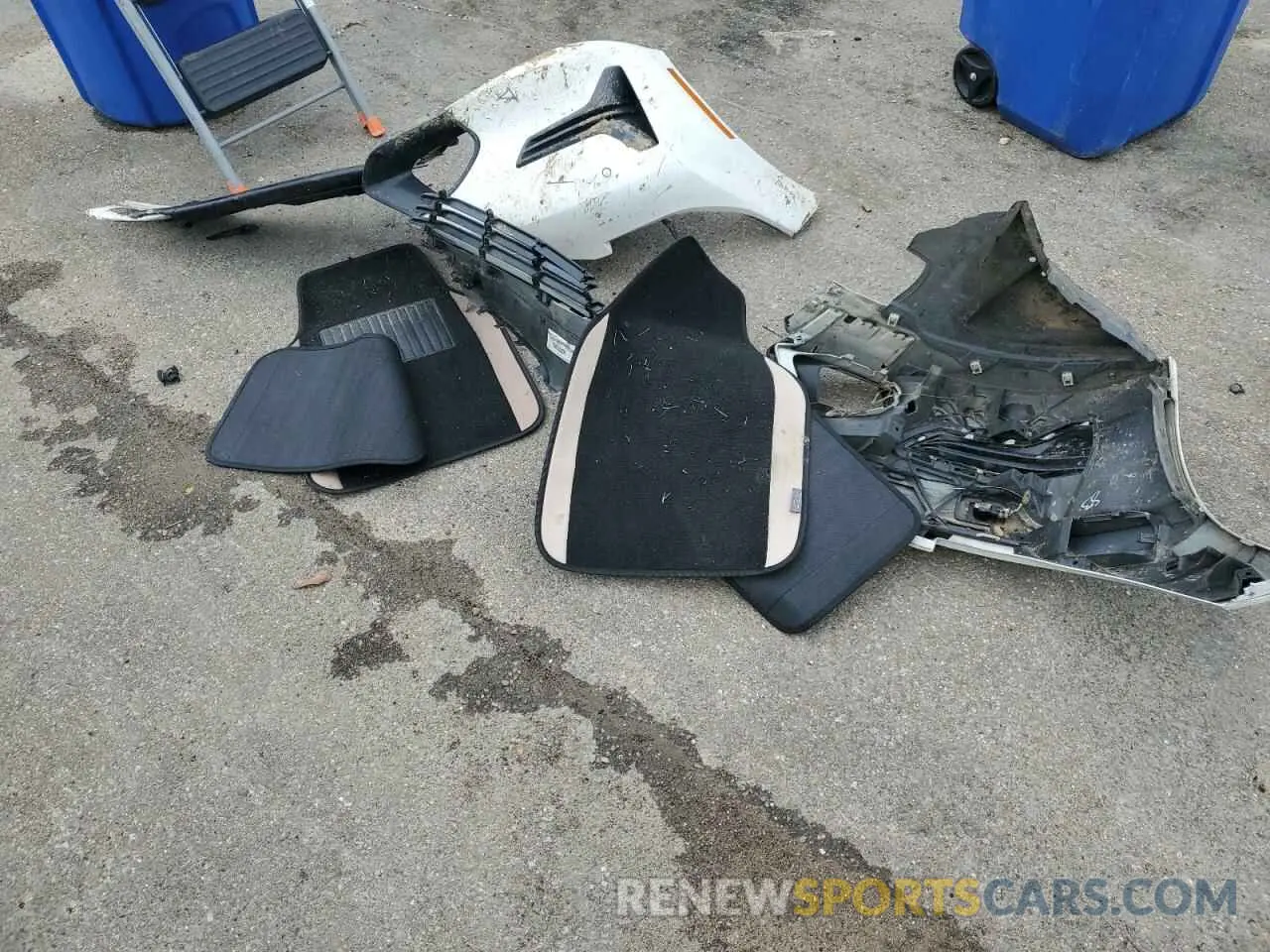 12 Photograph of a damaged car WBA5R1C5XKAK08227 BMW 3 SERIES 2019