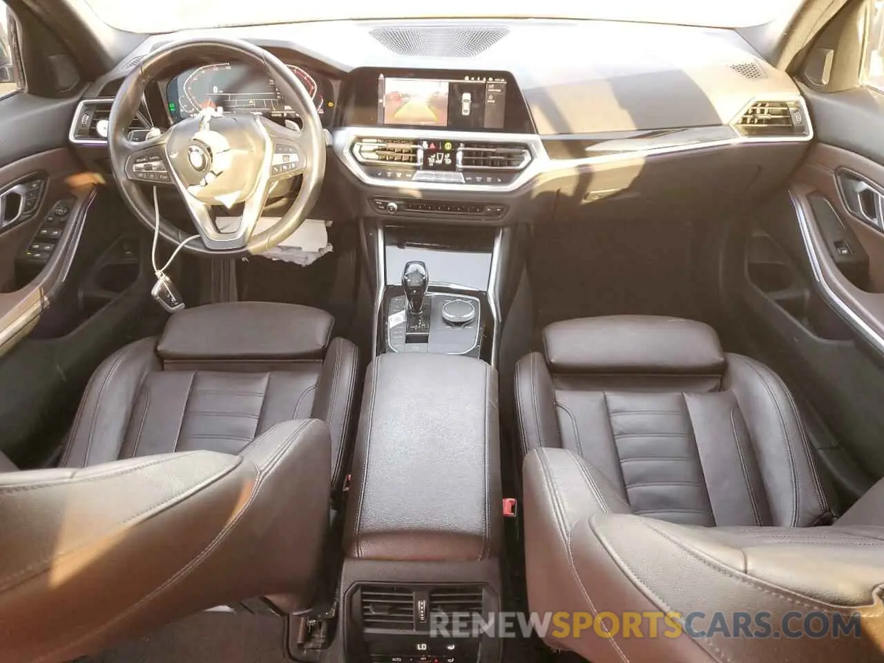 8 Photograph of a damaged car WBA5R1C5XKAK09376 BMW 3 SERIES 2019