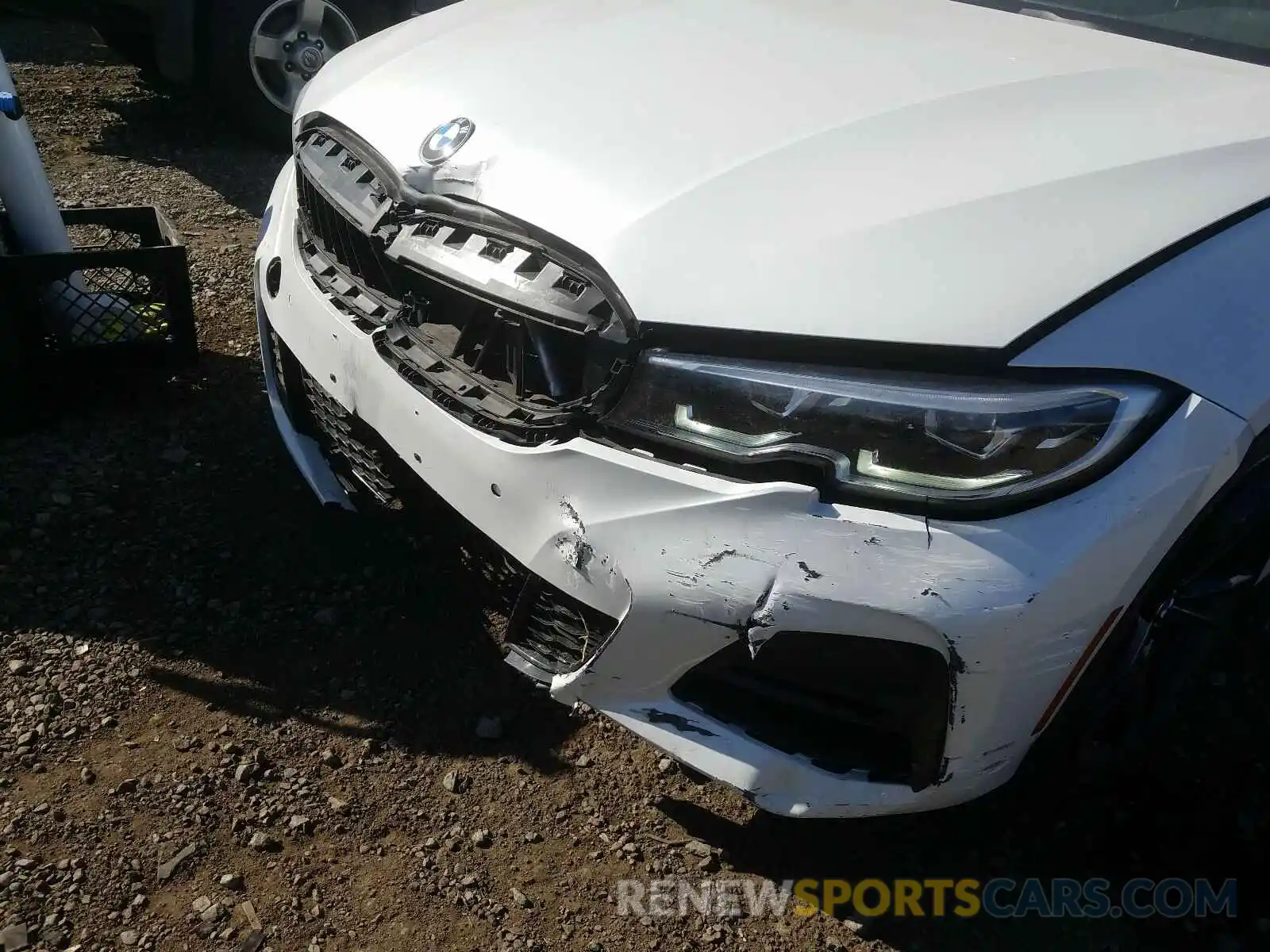 9 Photograph of a damaged car WBA5R1C5XKAK09720 BMW 3 SERIES 2019