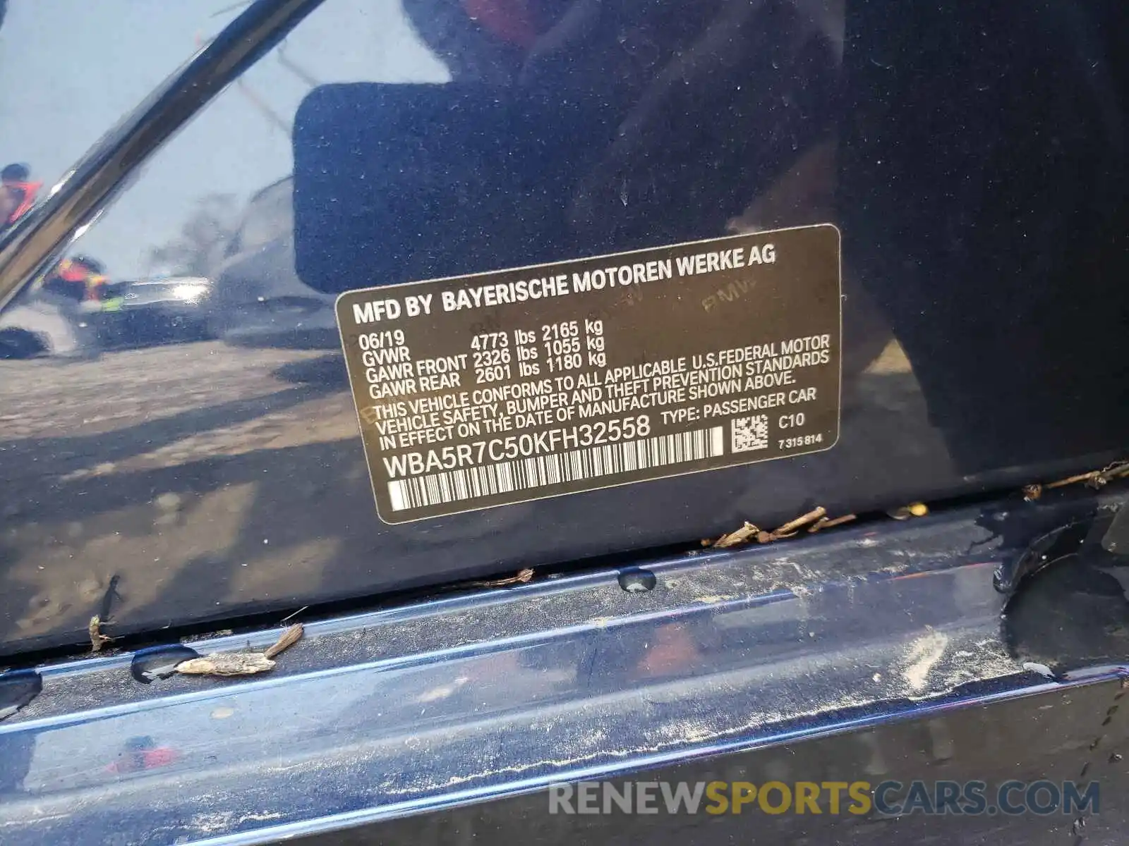 10 Photograph of a damaged car WBA5R7C50KFH32558 BMW 3 SERIES 2019