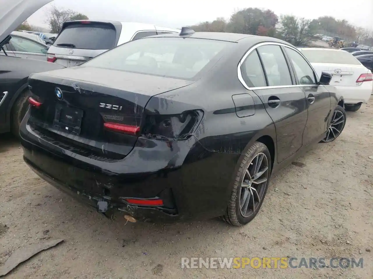 4 Photograph of a damaged car WBA5R7C51KAJ84791 BMW 3 SERIES 2019