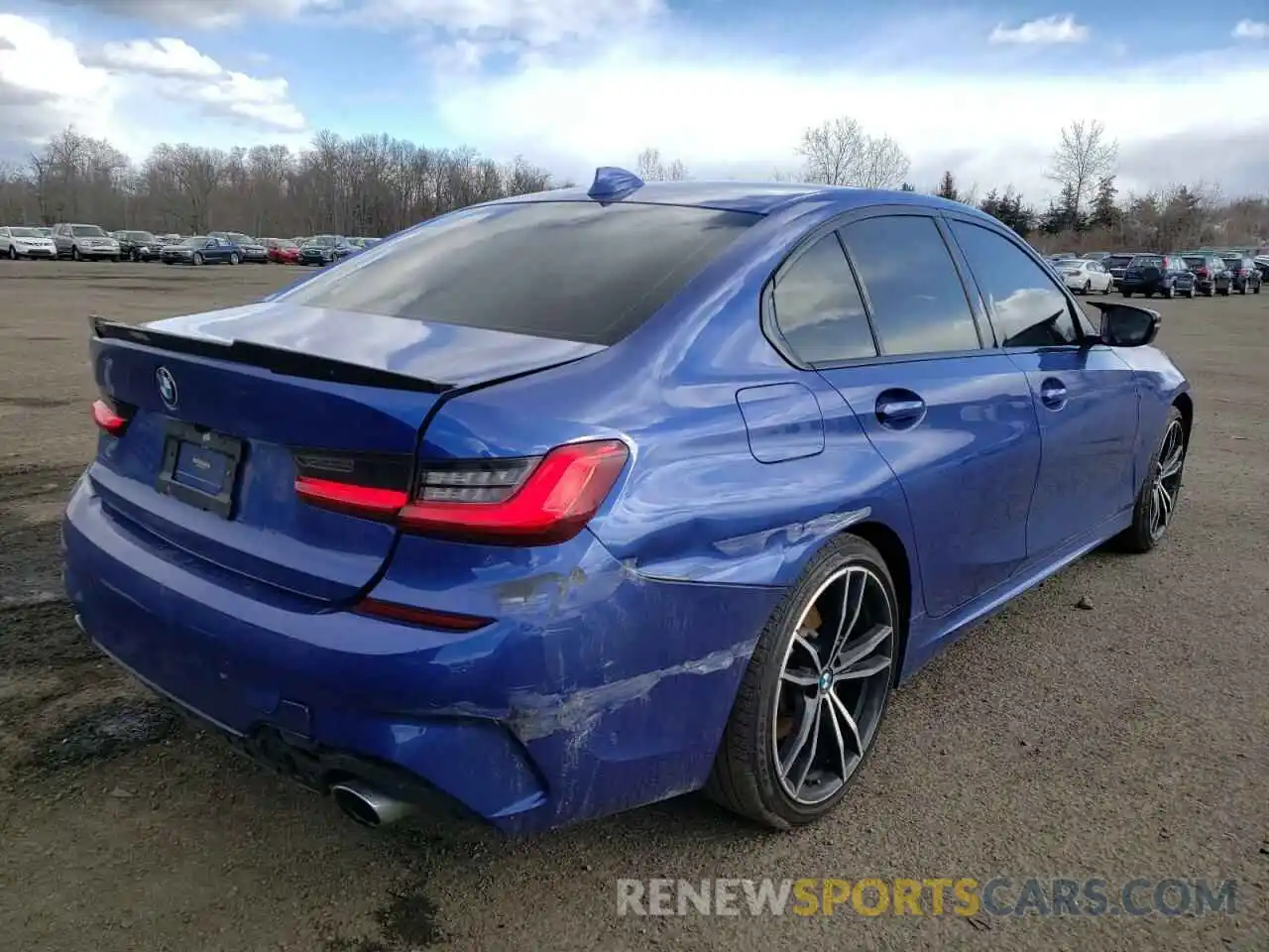 4 Photograph of a damaged car WBA5R7C52KAJ78367 BMW 3 SERIES 2019