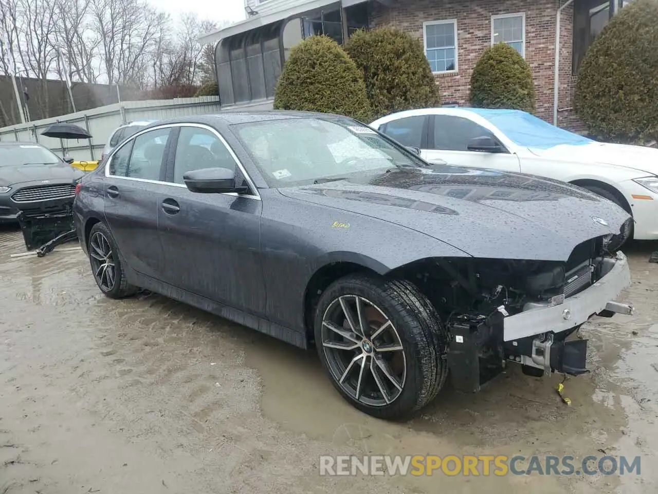 4 Photograph of a damaged car WBA5R7C52KAJ84461 BMW 3 SERIES 2019