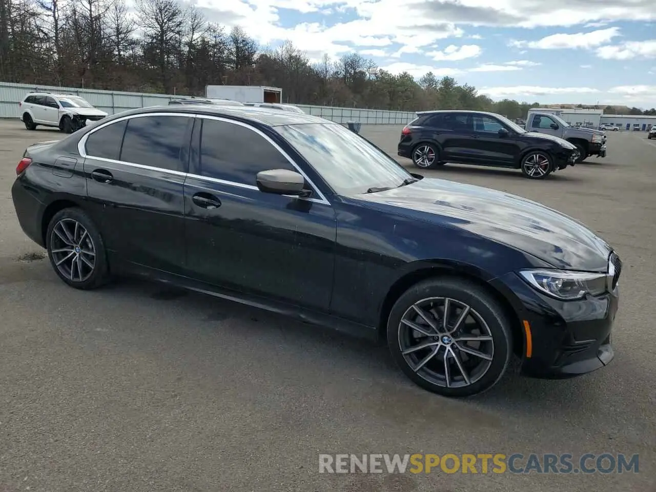 4 Photograph of a damaged car WBA5R7C52KFH31007 BMW 3 SERIES 2019