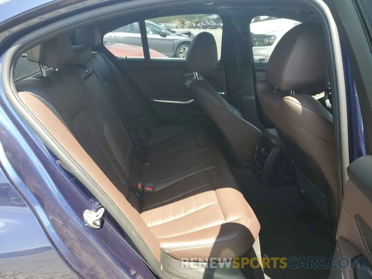 10 Photograph of a damaged car WBA5R7C54KAJ83795 BMW 3 SERIES 2019