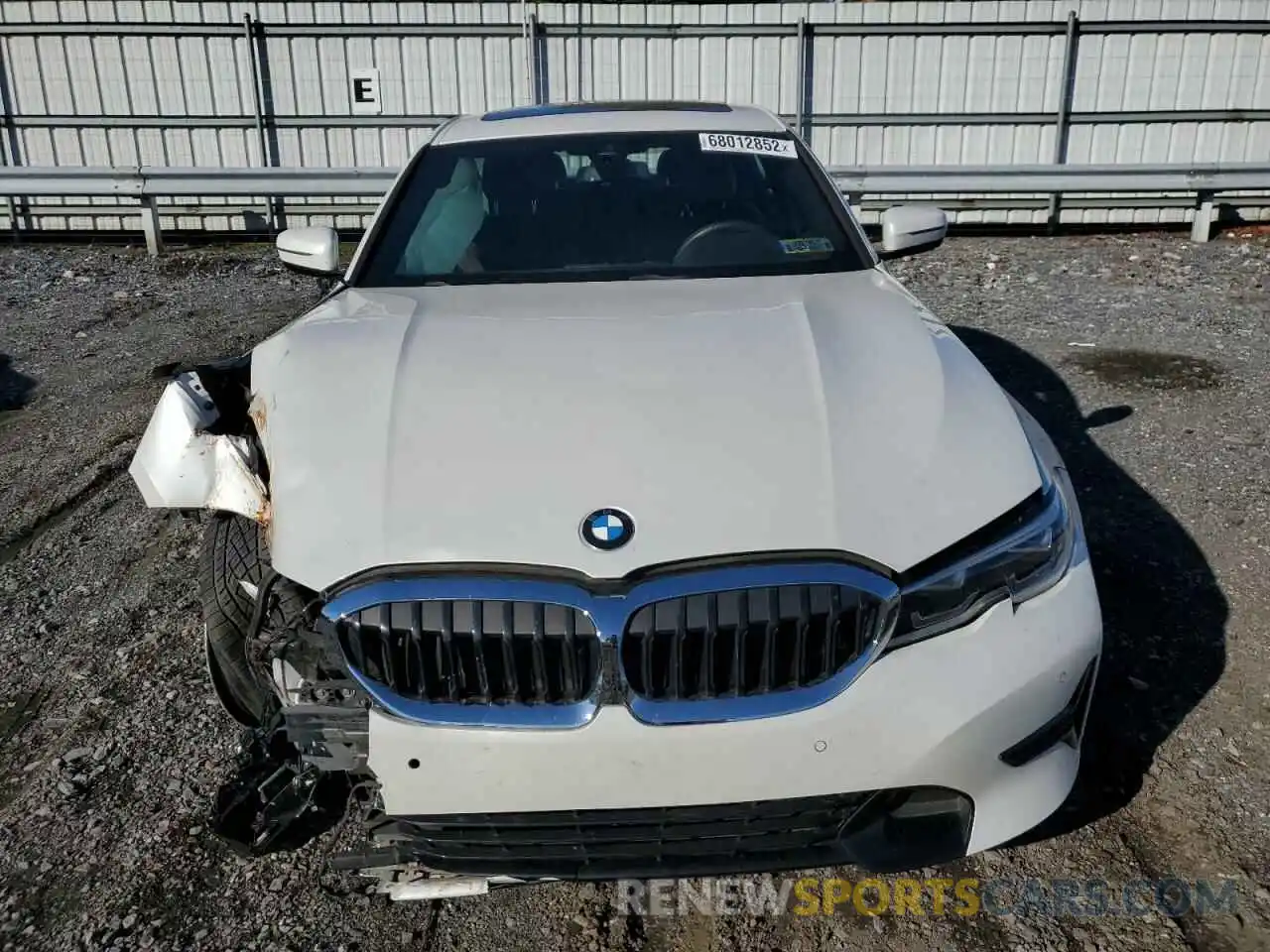 5 Photograph of a damaged car WBA5R7C54KAJ84056 BMW 3 SERIES 2019