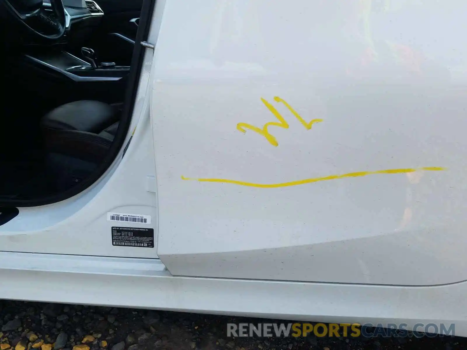 9 Photograph of a damaged car WBA5R7C55KAJ79416 BMW 3 SERIES 2019