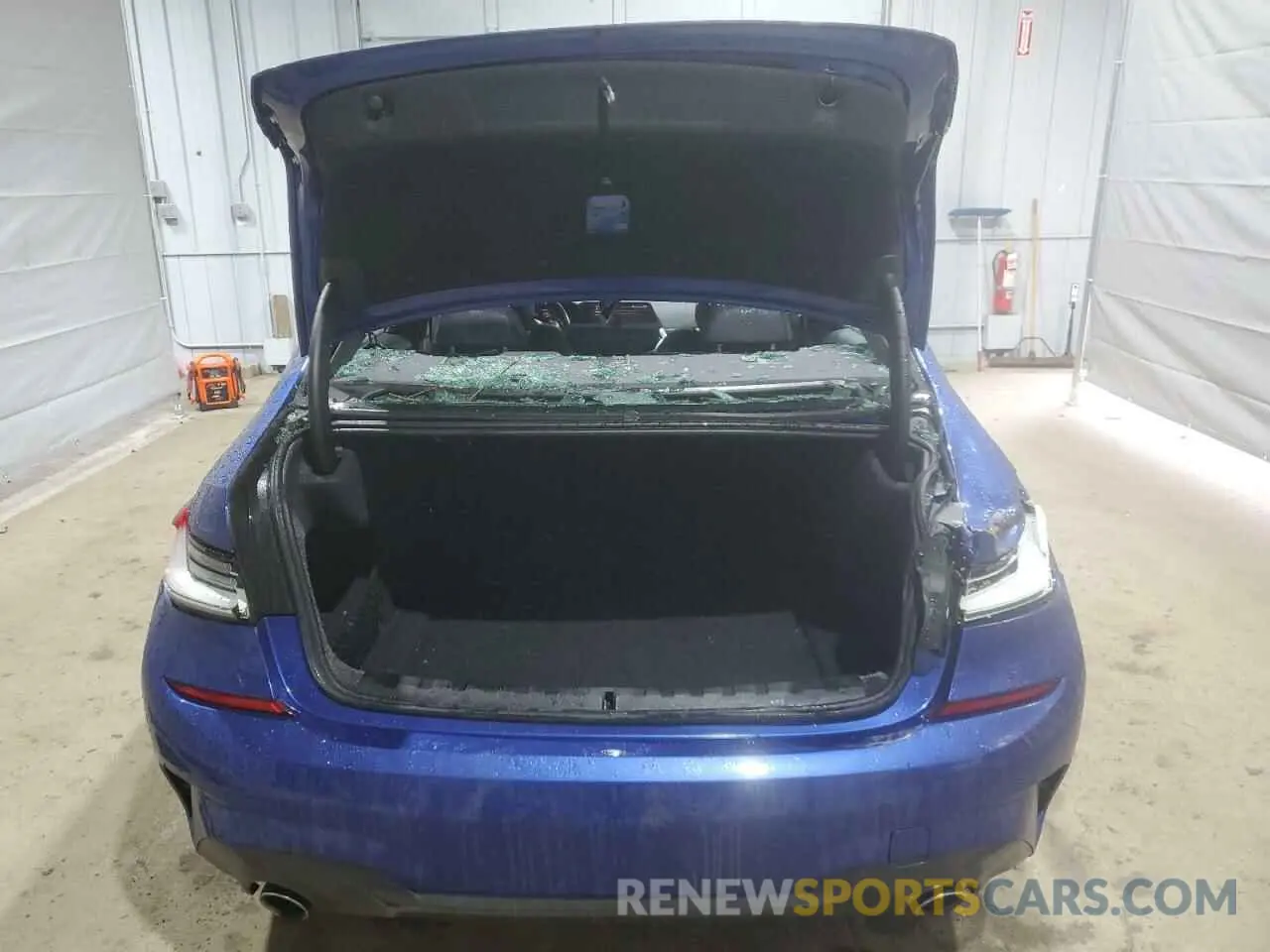 6 Photograph of a damaged car WBA5R7C56KAJ78968 BMW 3 SERIES 2019