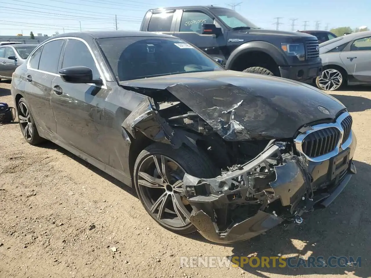 4 Photograph of a damaged car WBA5R7C56KAJ79537 BMW 3 SERIES 2019