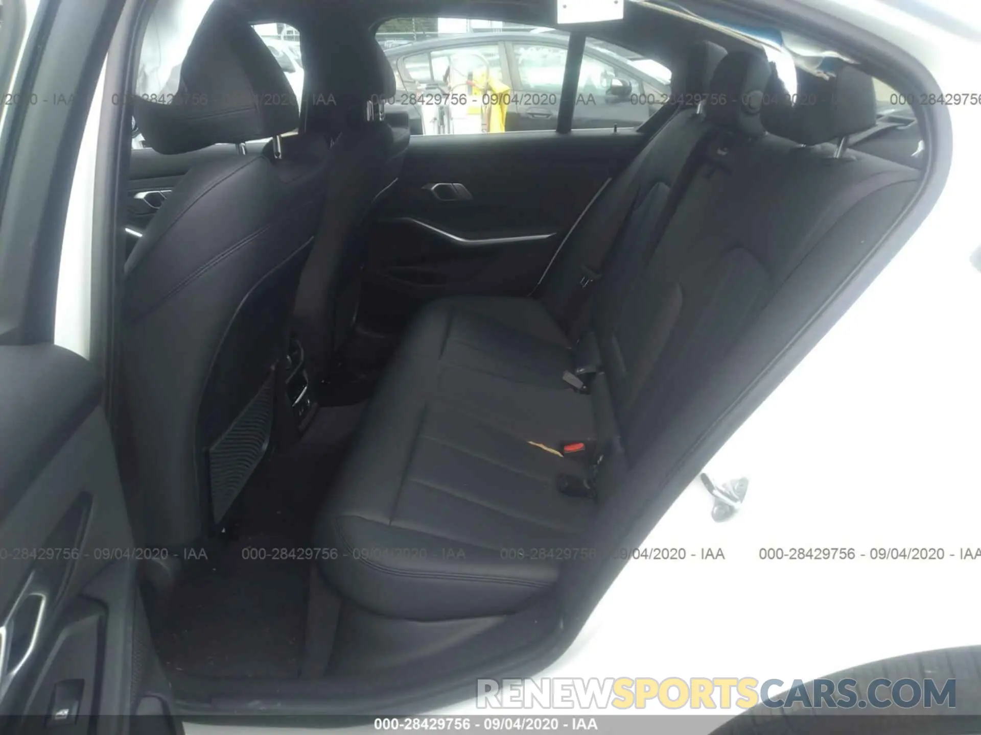 8 Photograph of a damaged car WBA5R7C56KAJ79554 BMW 3 SERIES 2019